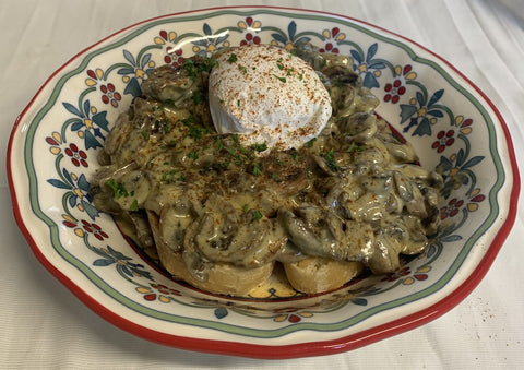 Creamy Mushrooms on Toast